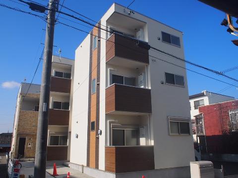 建物外観　外観写真（昼）