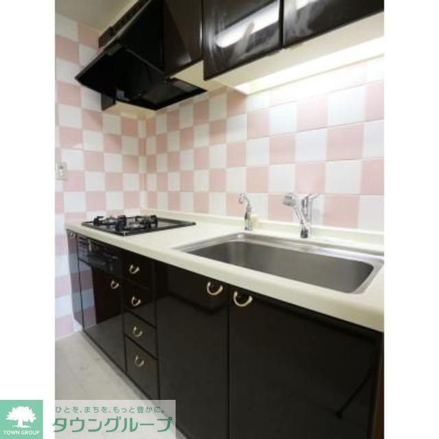 キッチン　※写真は同タイプ住戸です。