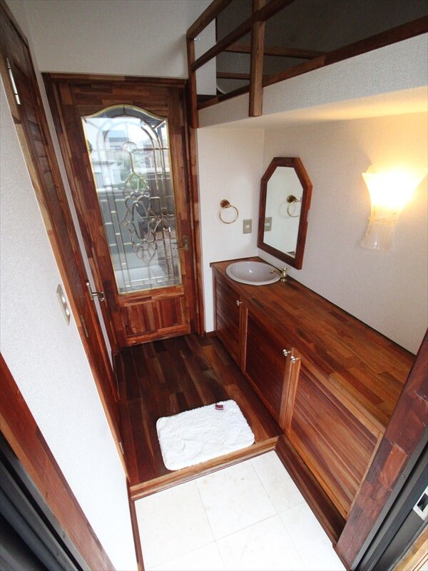 玄関　玄関ホール・下駄箱