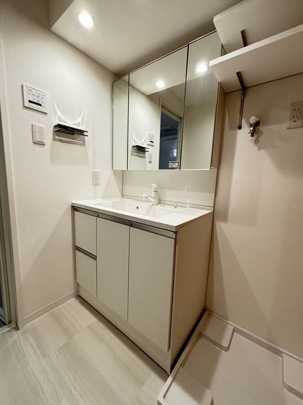 洗面設備　☆独立洗面台☆