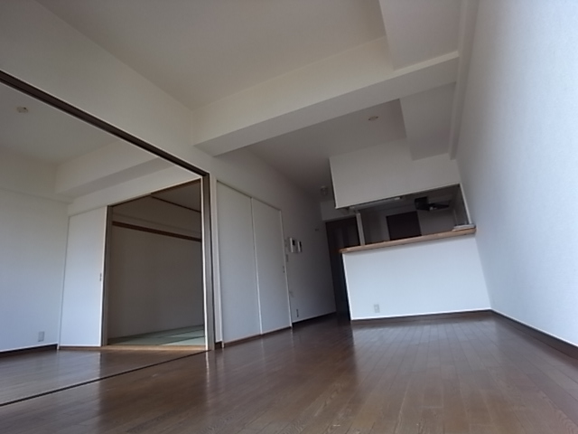 居室・リビング　リビング