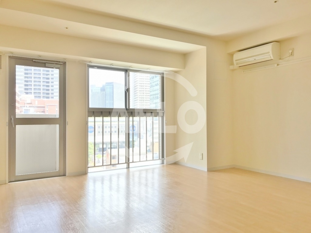 居室・リビング　ルーセントオーデン難波　リビング