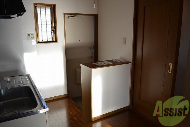 玄関　玄関シューズボックス付きです