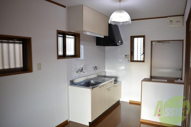 キッチン　ガスコンロ２口設置可能です