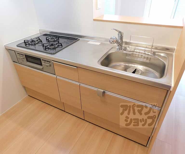 キッチン　広くて使いやすいキッチンです！