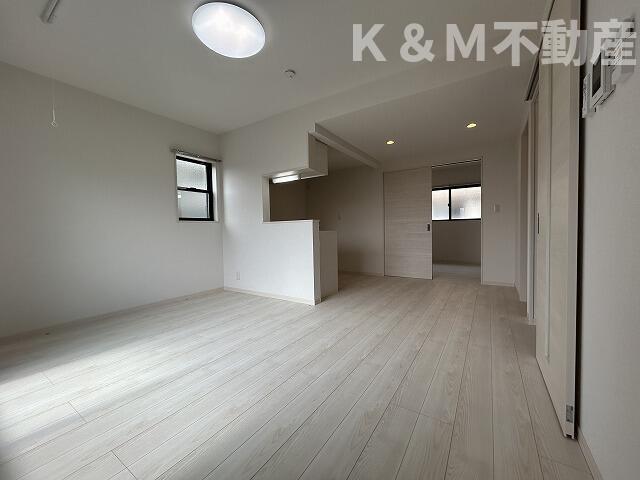 居室・リビング　使いやすい居間です