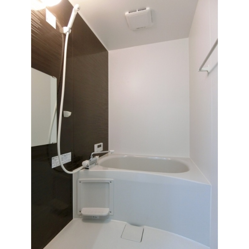 バス・シャワールーム　図面と現状に相違がある場合には現状を優先