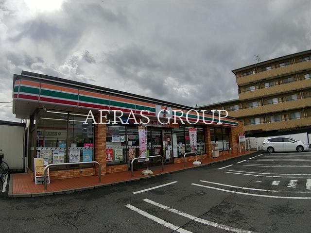 コンビニ　セブンイレブン新小平駅前店（コンビニ）まで568m