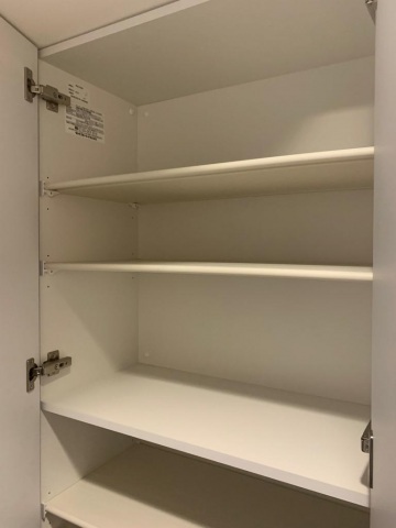 収納　同物件別号室の写真です。