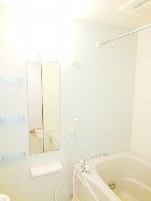 バス・シャワールーム　バス