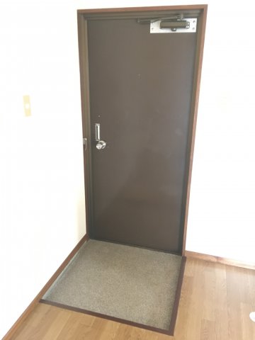 玄関　シンプルで使いやすい玄関です