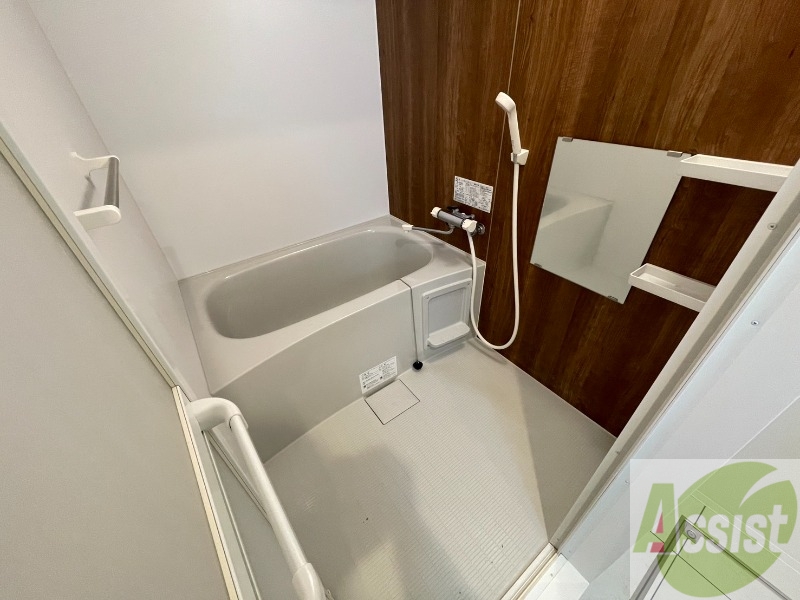 バス・シャワールーム　お風呂です。ゆっくりお風呂につかるのも体に良いですね～