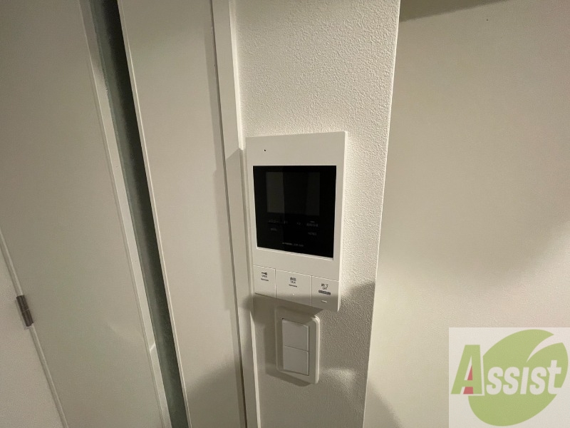 セキュリティ　ＴＶモニター付インターホンです。来客者の顔が見えるので安心！