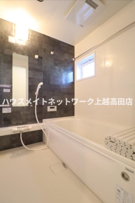 バス・シャワールーム　浴室