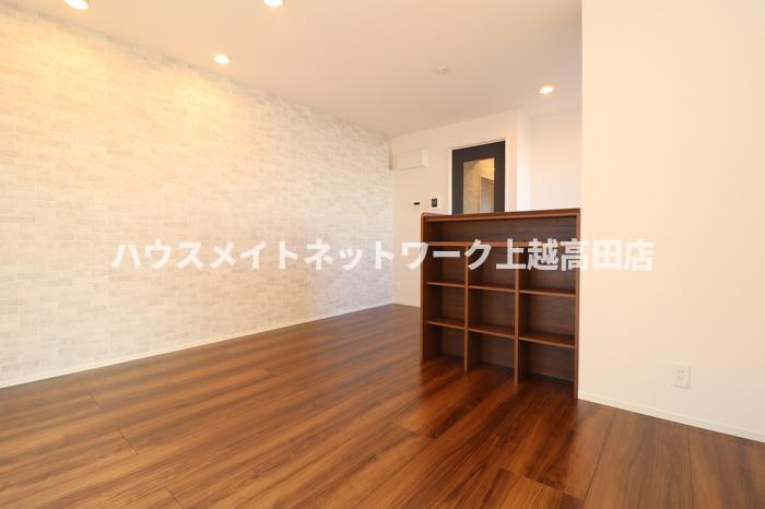 居室・リビング　リビング