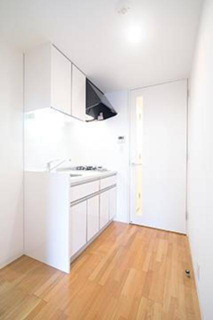 バルコニー　浴室乾燥機完備