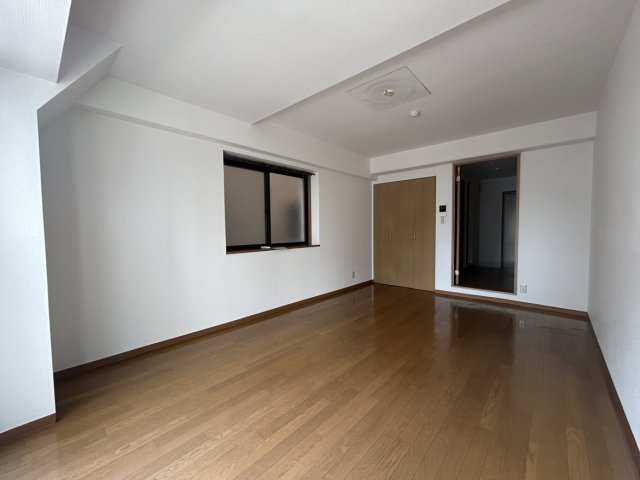 居室・リビング　同物件別号室の写真です。