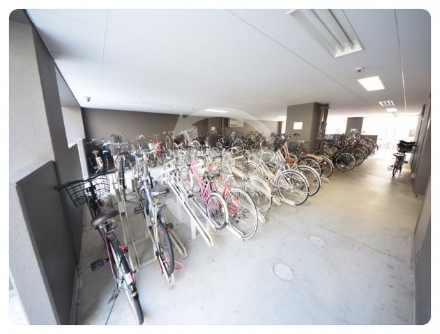 その他共有部分　ドゥーエ森ノ宮　駐輪場