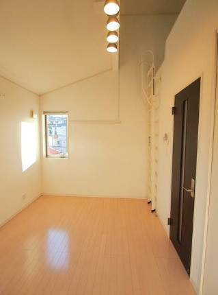 居室・リビング　同建物別部屋参考