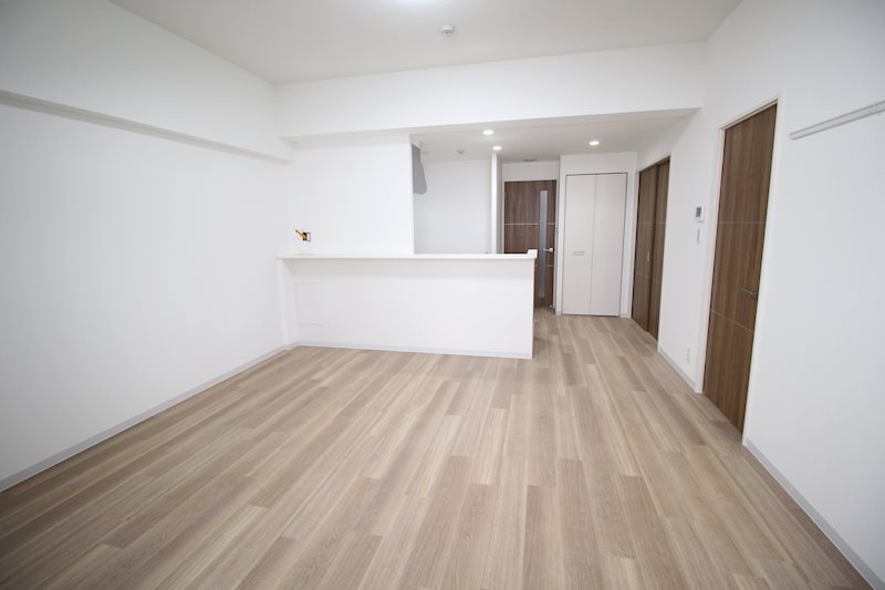 居室・リビング　15.3帖、人気のカウンターキッチン