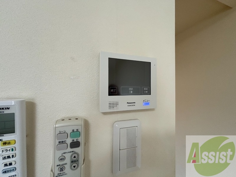 セキュリティ　インターホンで来客確認ができます。安心ですね。