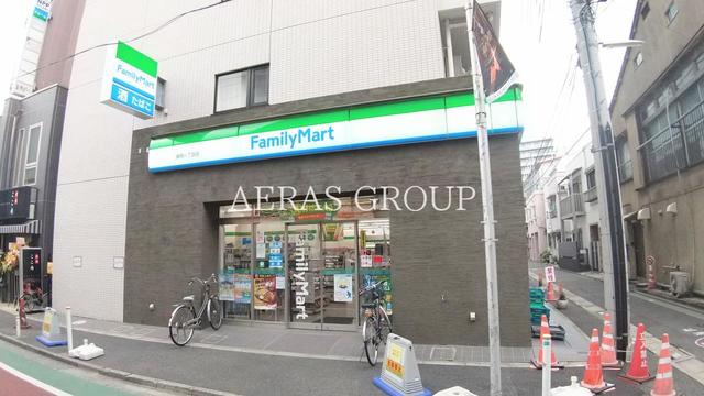 コンビニ　ファミリーマート 練馬一丁目店（コンビニ）まで75m