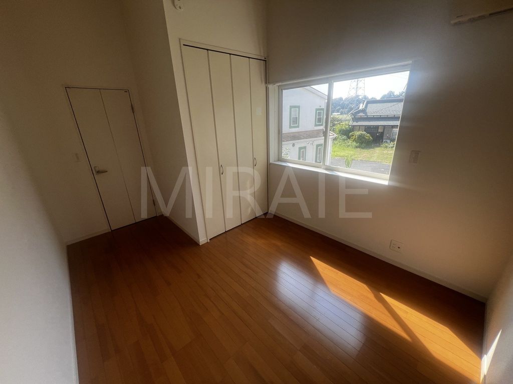 居室・リビング　別号室の参考写真です