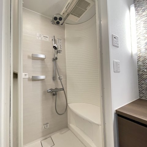 バス・シャワールーム　同仕様タイプです