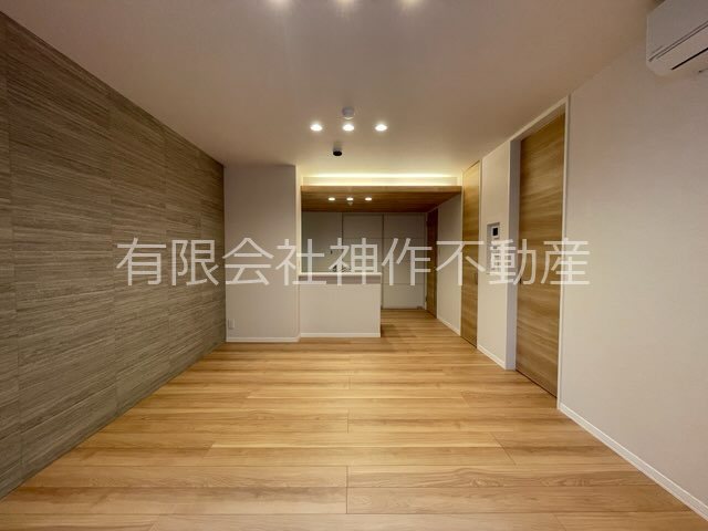 居室・リビング　エアコン・照明付