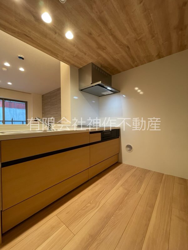 キッチン　IHクッキングヒーター