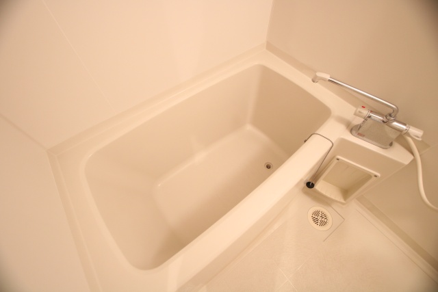 バス・シャワールーム　※別室の参考写真の為、現況優先です。