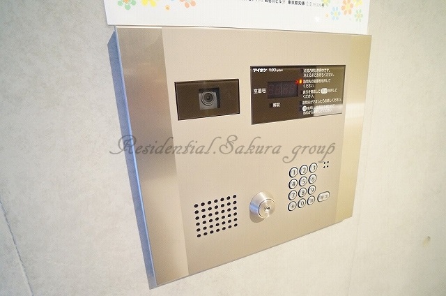 セキュリティ　女性の方でも安心のモニター付きオートロック♪