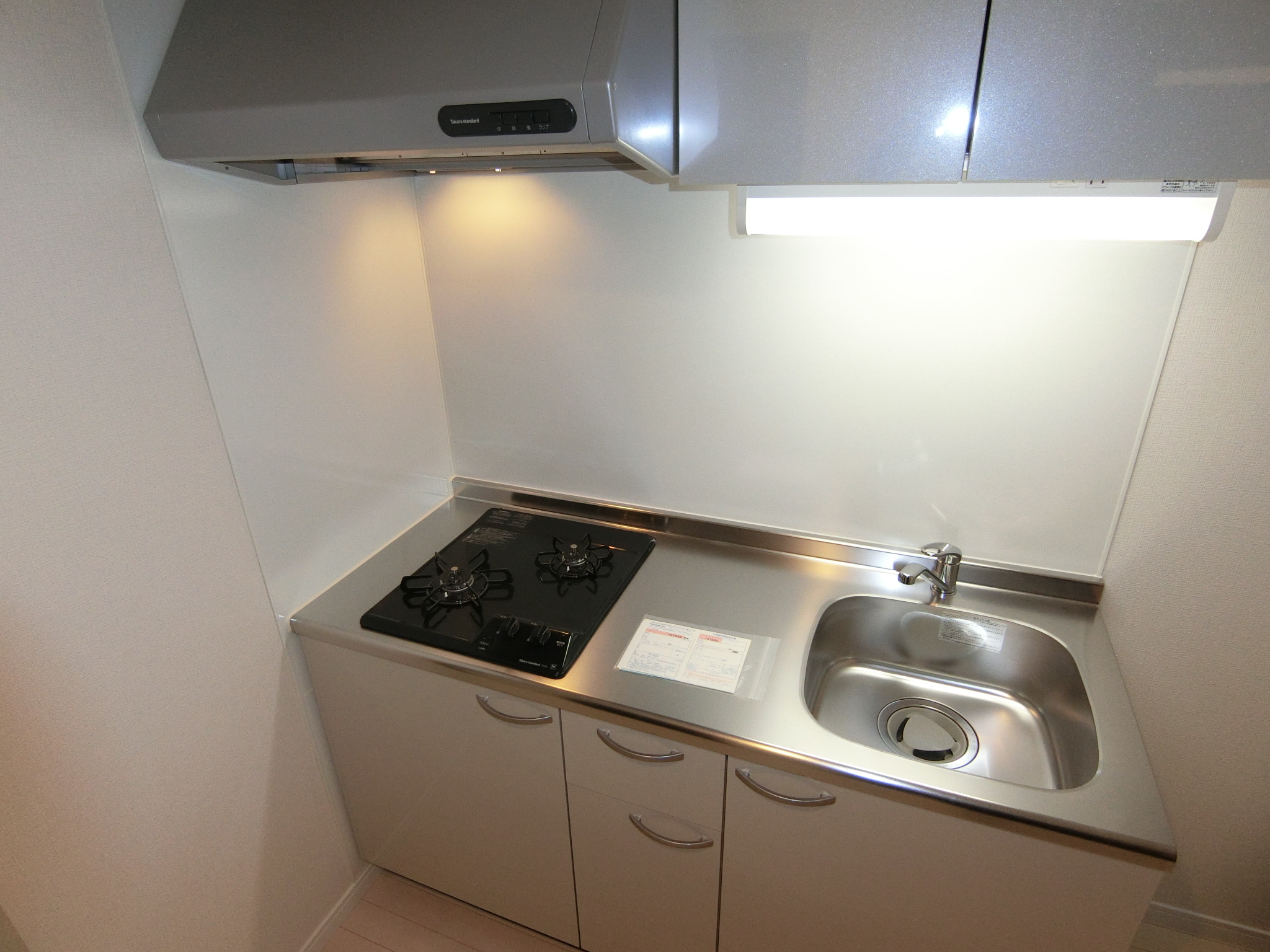 キッチン　システムキッチン・2口ガスコンロ