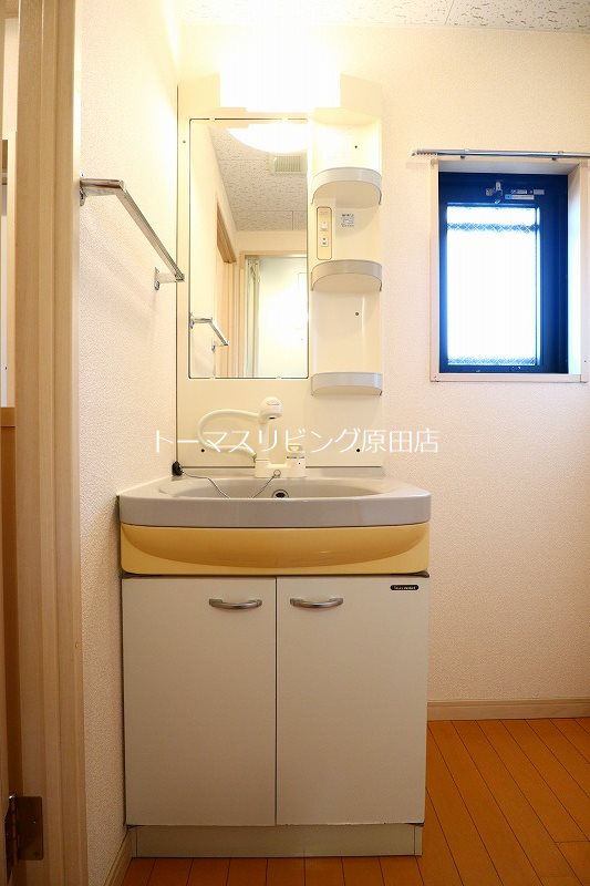 洗面設備　301号室写真