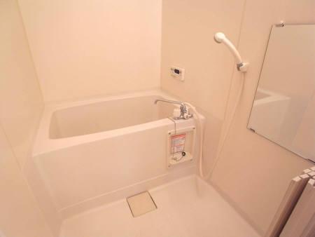 バス・シャワールーム　同タイプの写真です。