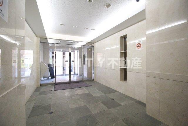 ロビー　ゆとりのあるロビーです