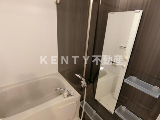 バス・シャワールーム　日々の疲れを癒すお風呂付です