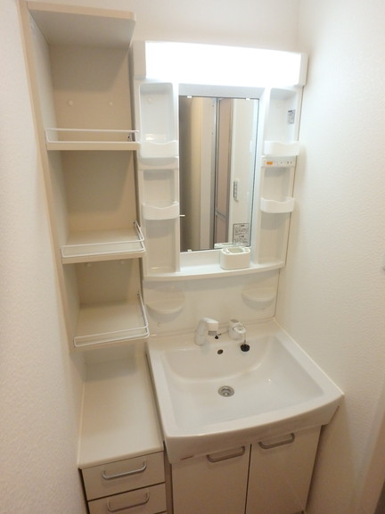 洗面設備　洗髪洗面台