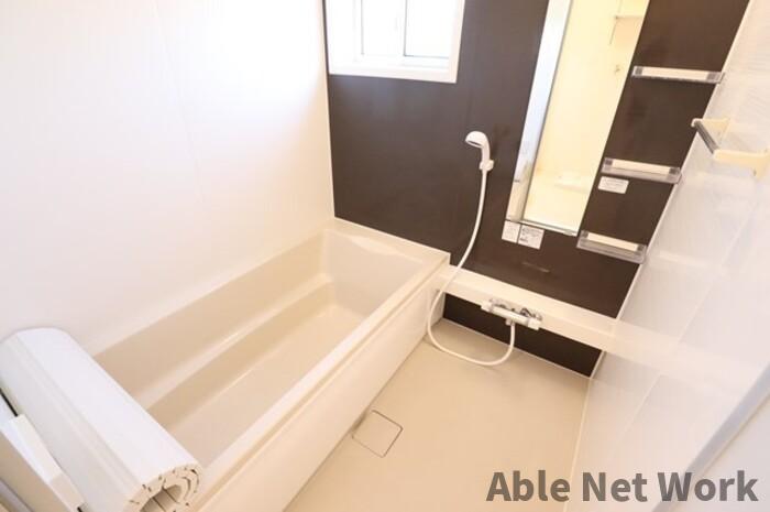 バス・シャワールーム　追い炊き機能つき、１坪バスルーム