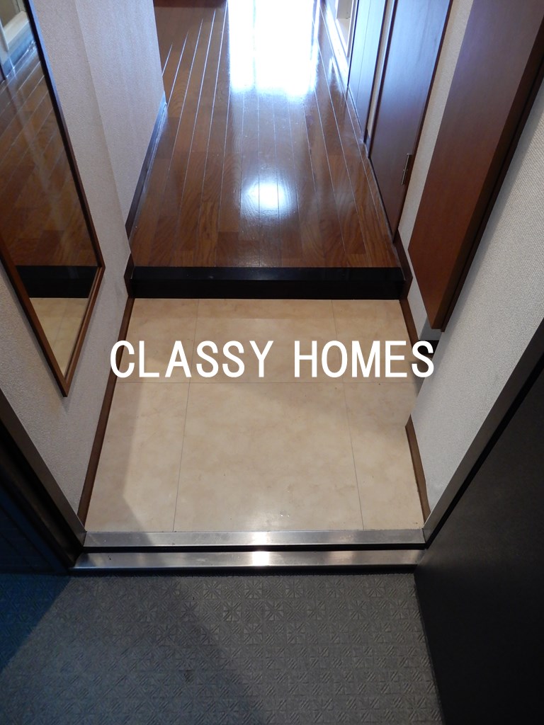 玄関　2002年竣工 ヴェルト芝浦：玄関