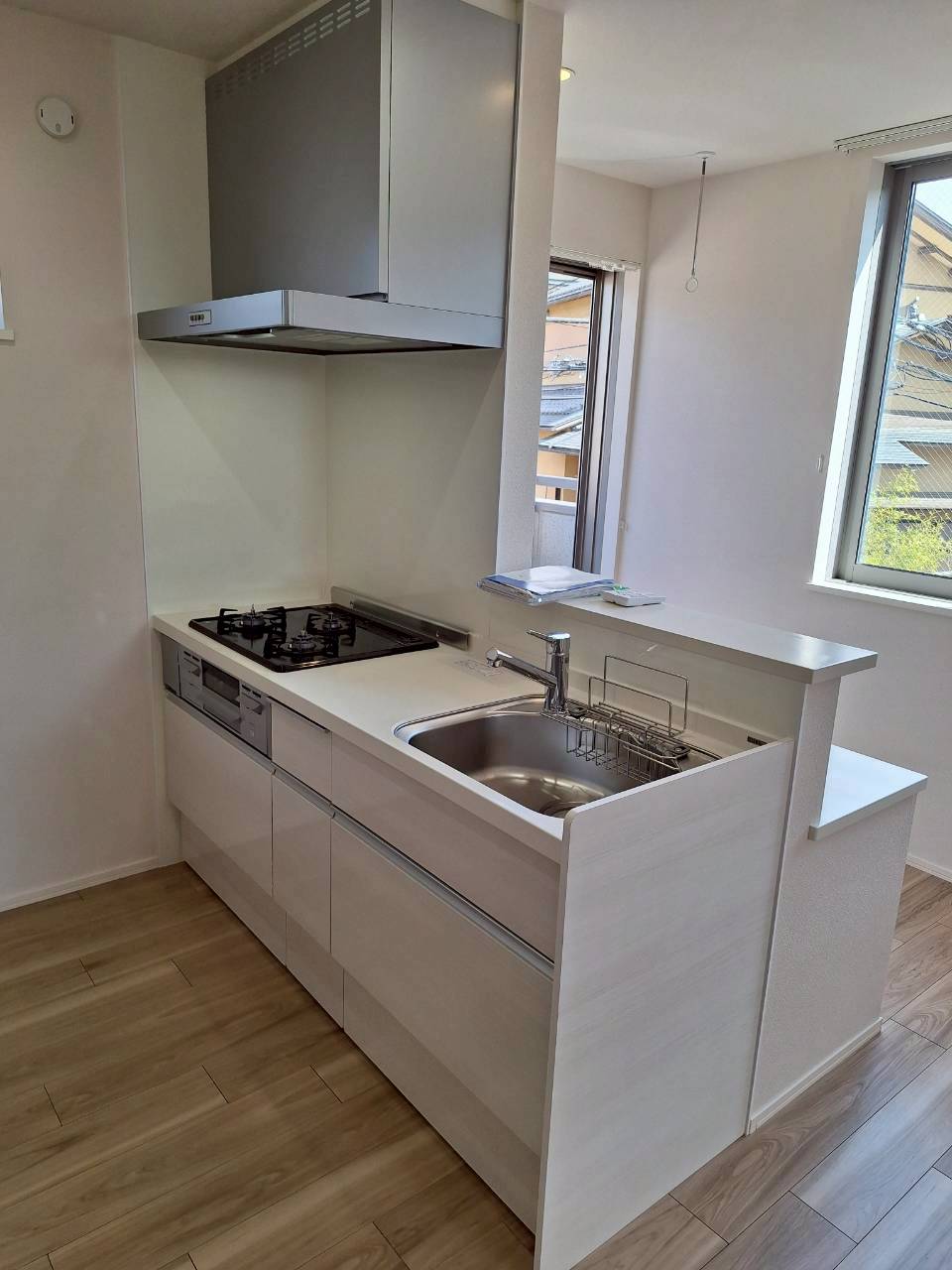 キッチン　★開放的なシステムキッチン★