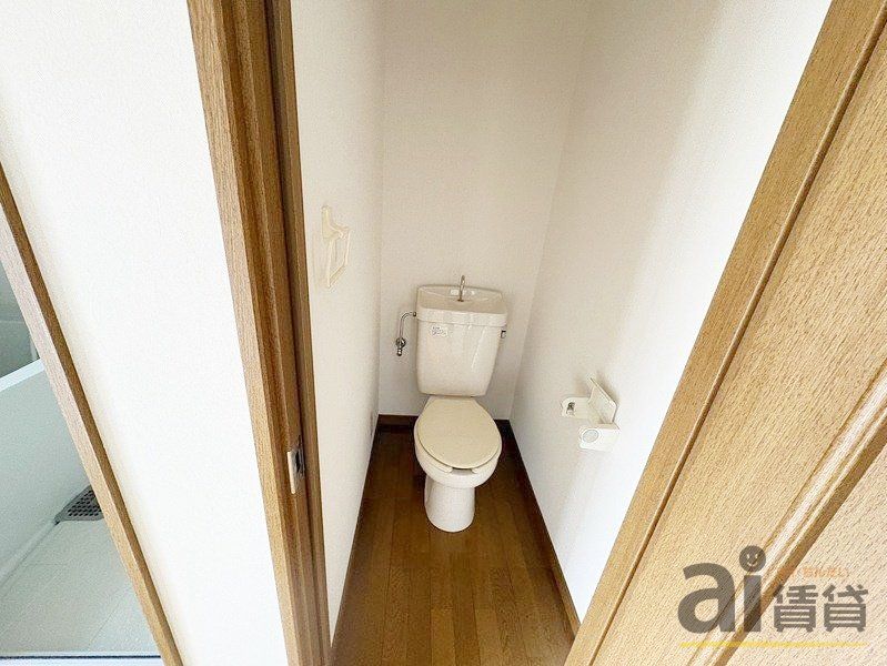 トイレ　～同仕様写真～