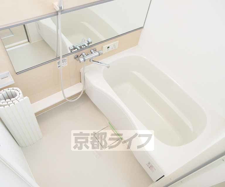 バス・シャワールーム　とっても綺麗。