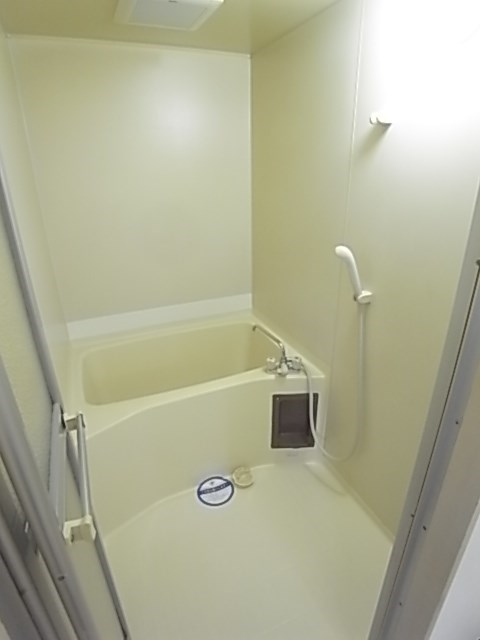 バス・シャワールーム　日々の疲れを癒すお風呂付です