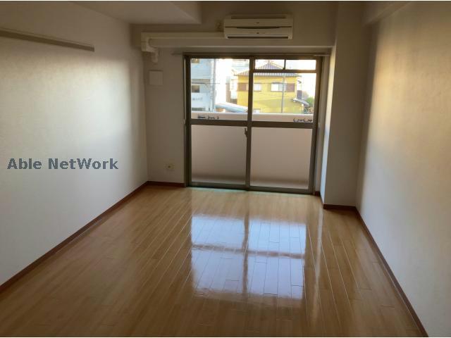 居室・リビング　同型モデル