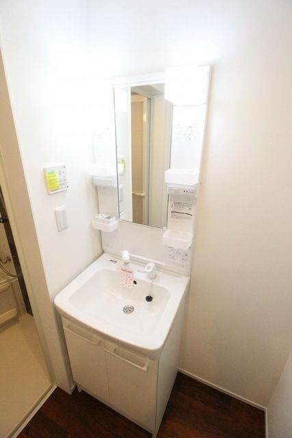 洗面設備　★タウンハウジング稲田堤店までお問い合わせください★