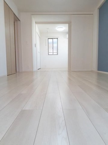 居室・リビング　居間です