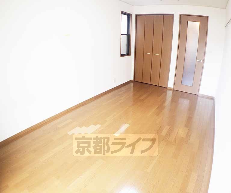 居室・リビング　広々としたお部屋です。