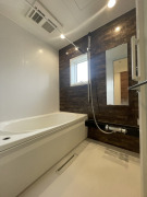 バス・シャワールーム　浴室乾燥・追い炊き機能付きのバスルーム♪