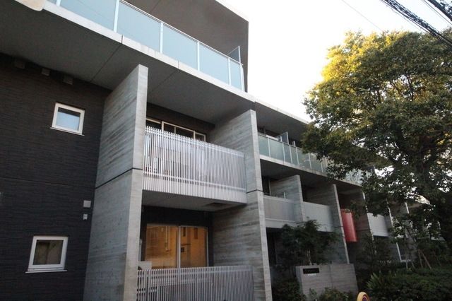 建物外観　☆お問い合わせはお早めに☆